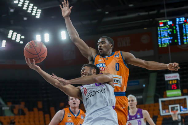 本场比赛中 本场比赛中