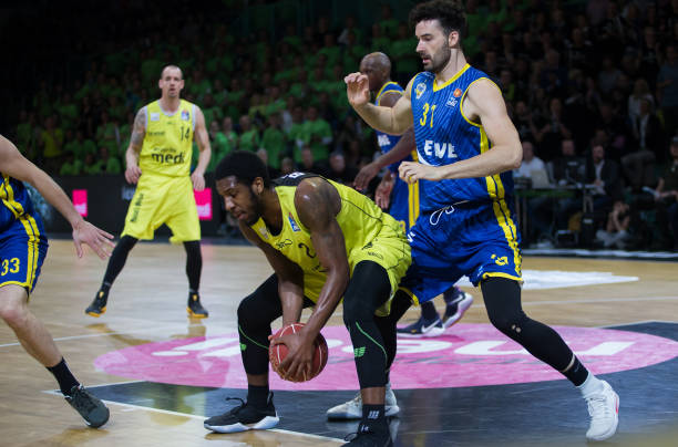 也极难在如 也极难在如