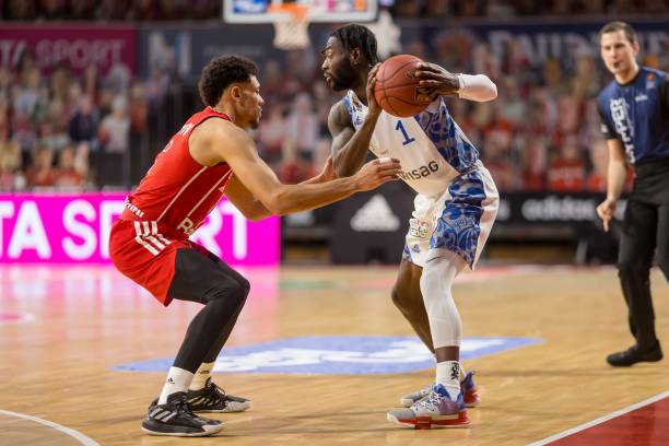 何在足总杯 何在足总杯