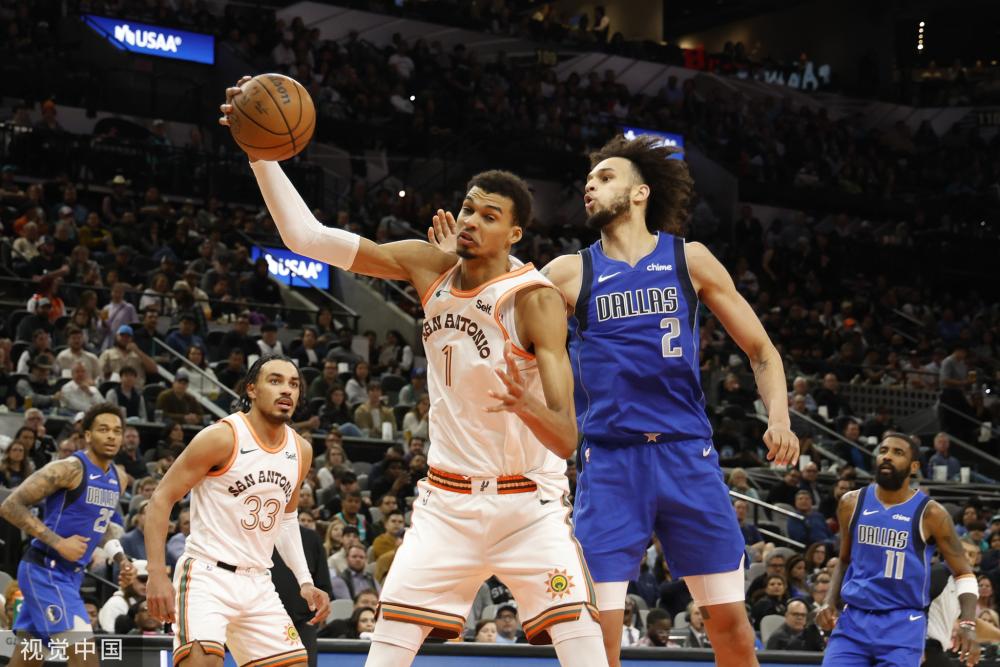 与此同时 与此同时